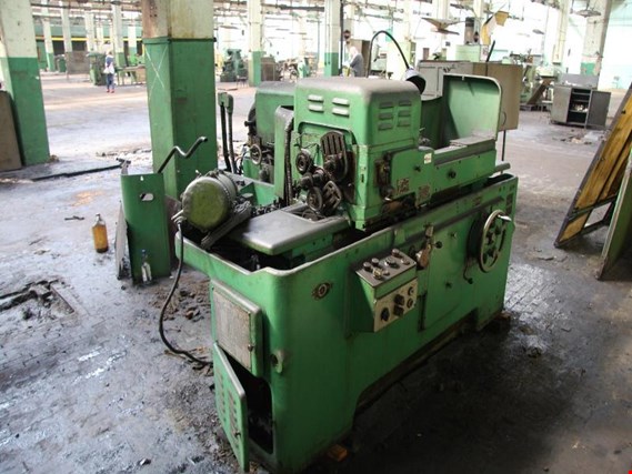 Used 1963 5822 Thread grinder for Sale (Auction Premium) | NetBid Industrial Auctions